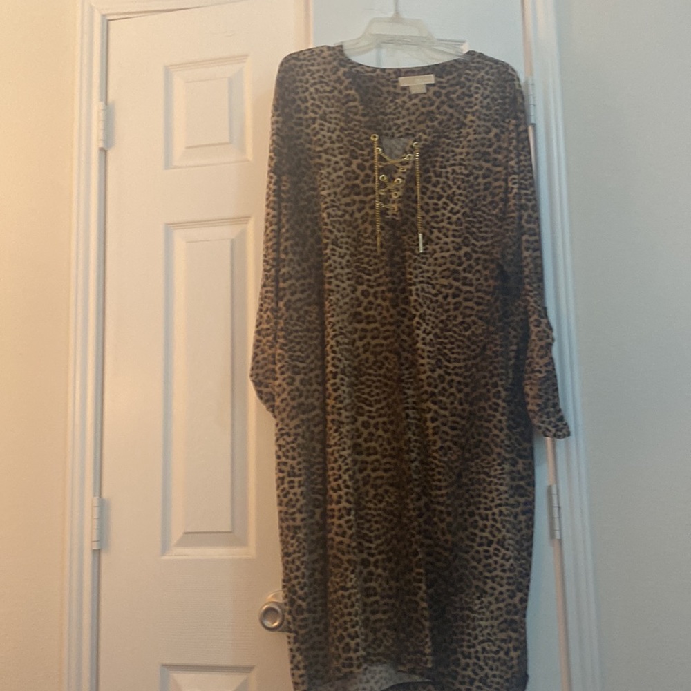 size 3X Michael Kors leopard print shirt dress with gold chain embellishment